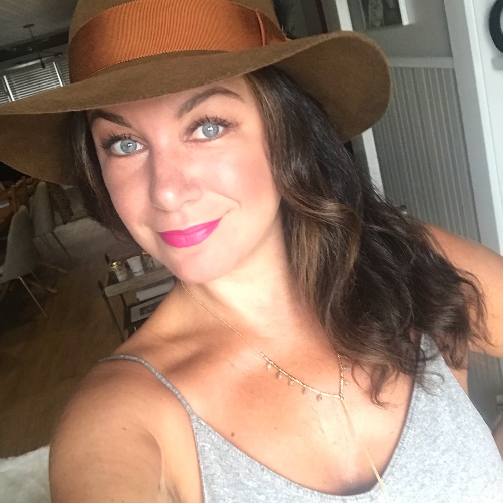 Meet your Posher, Tara